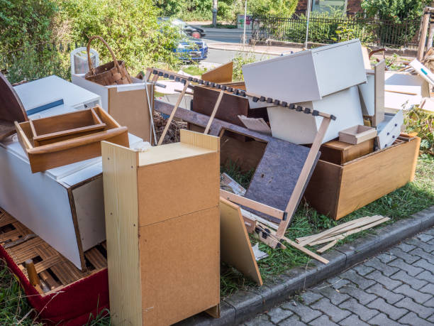 Best Commercial Cleanout Services  in Coral Hills, MD